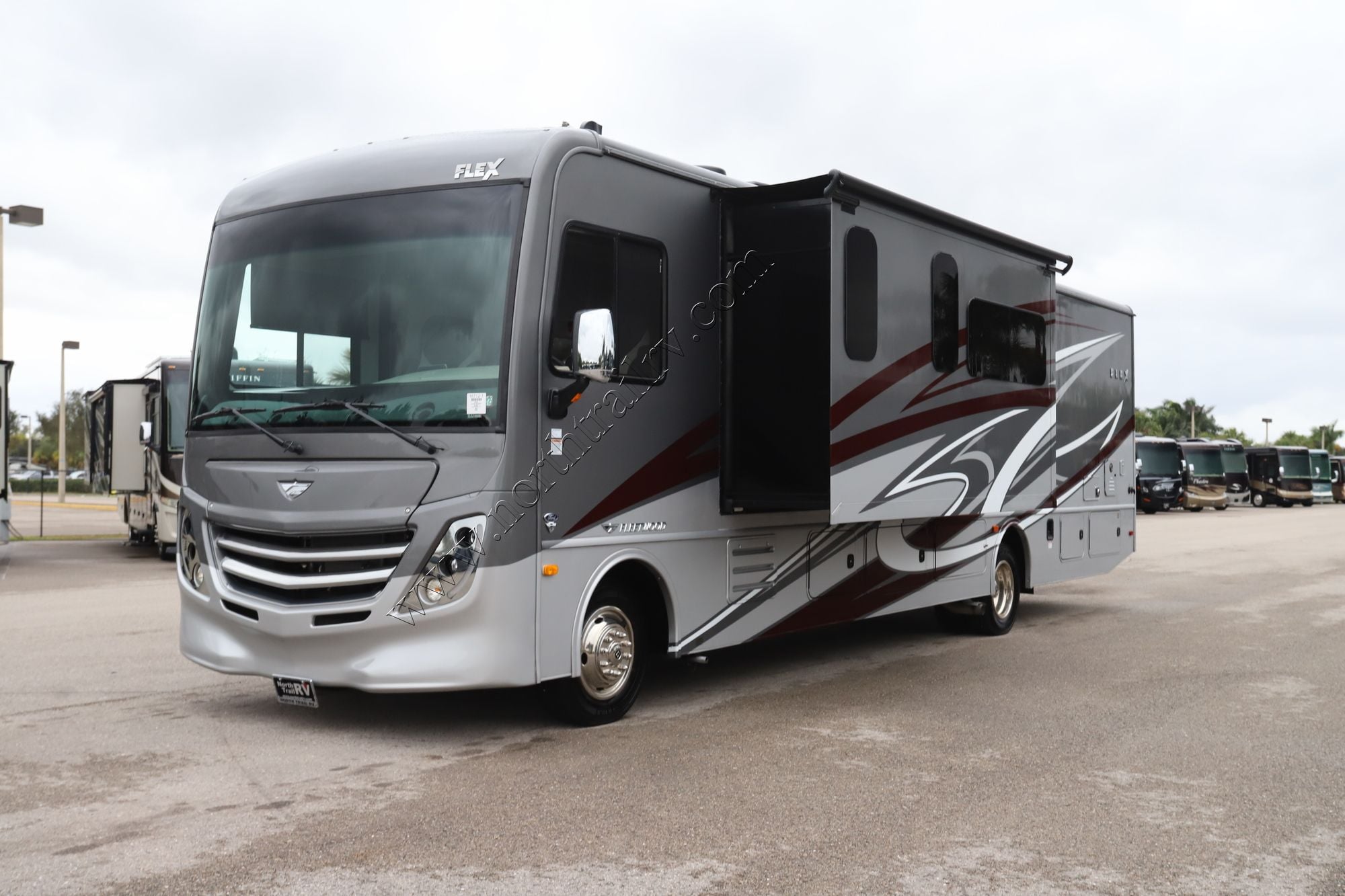 Used 2024 Fleetwood Flex 35R Class A  For Sale