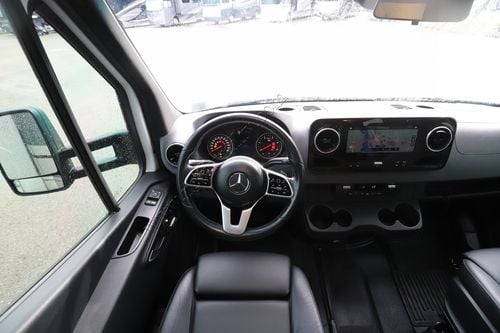 2020 Tiffin Motor Homes Wayfarer 25TW