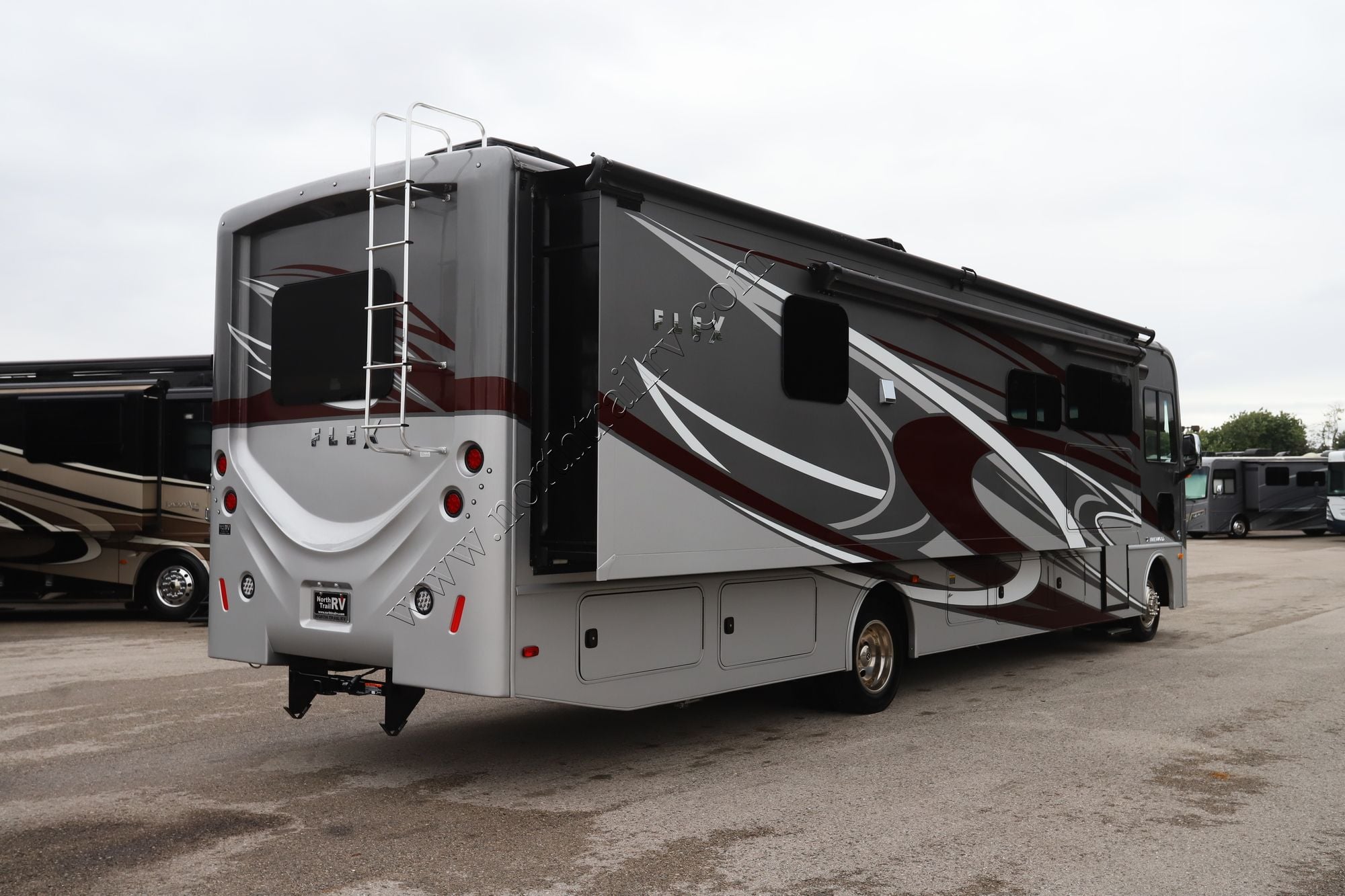 Used 2024 Fleetwood Flex 35R Class A  For Sale