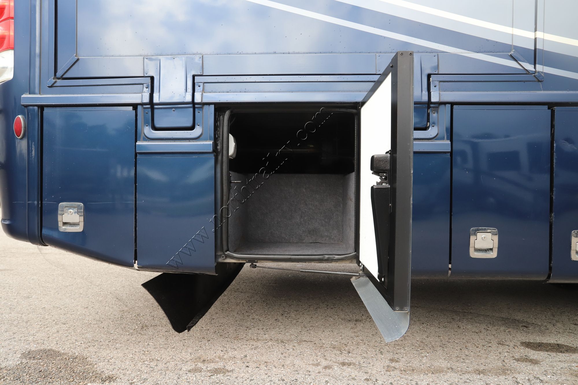 Used 2020 Newmar Canyon Star 3911 Class A  For Sale