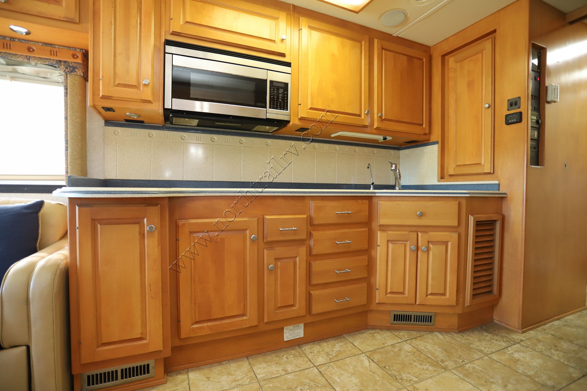 Used 2006 Holiday Rambler Scepter 40PDD Class A  For Sale