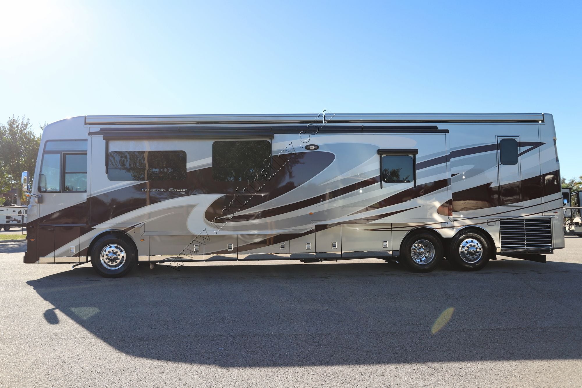 Used 2020 Newmar Dutch Star 4369 Class A  For Sale