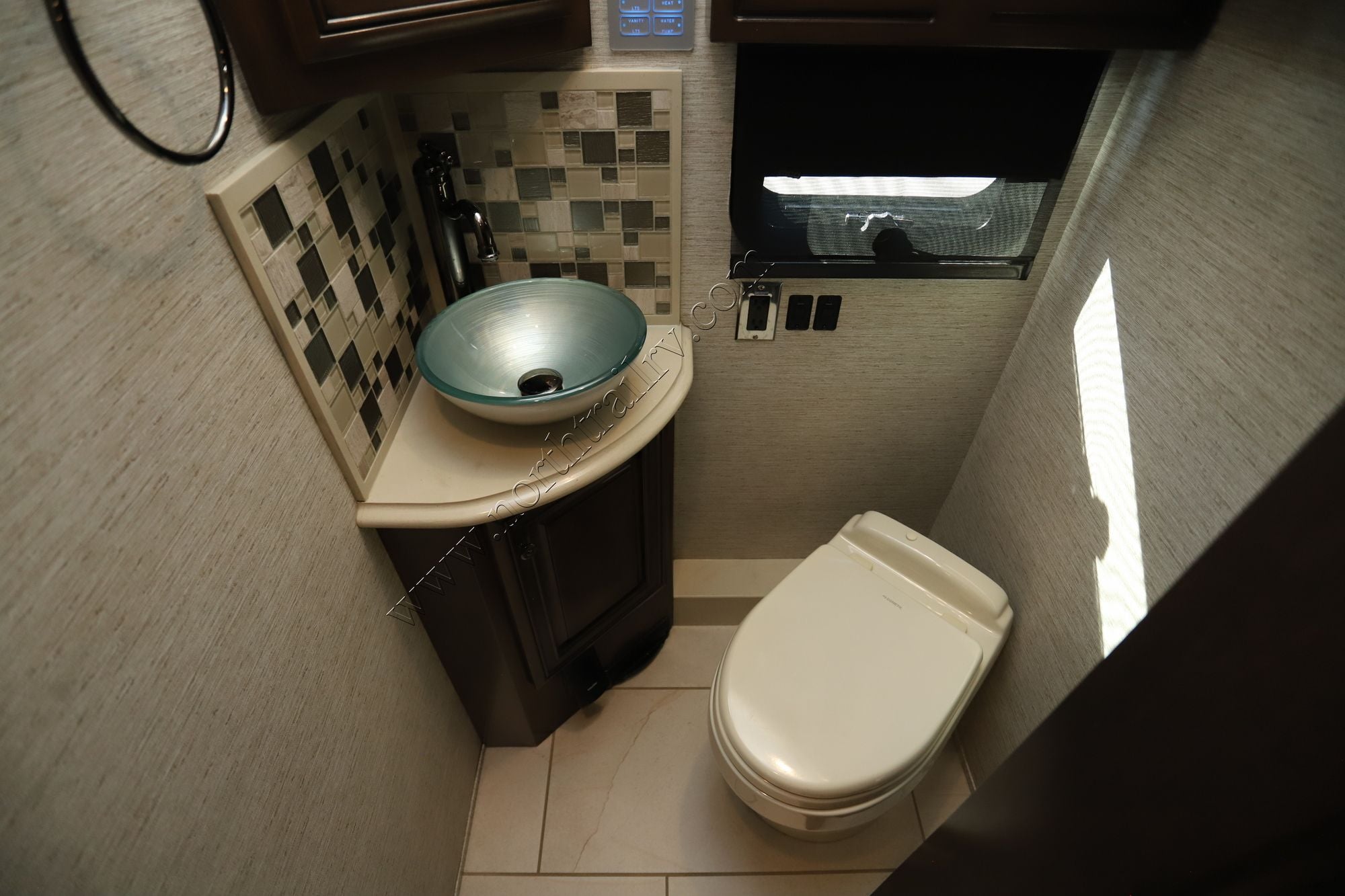 Used 2020 Newmar Dutch Star 4369 Class A  For Sale