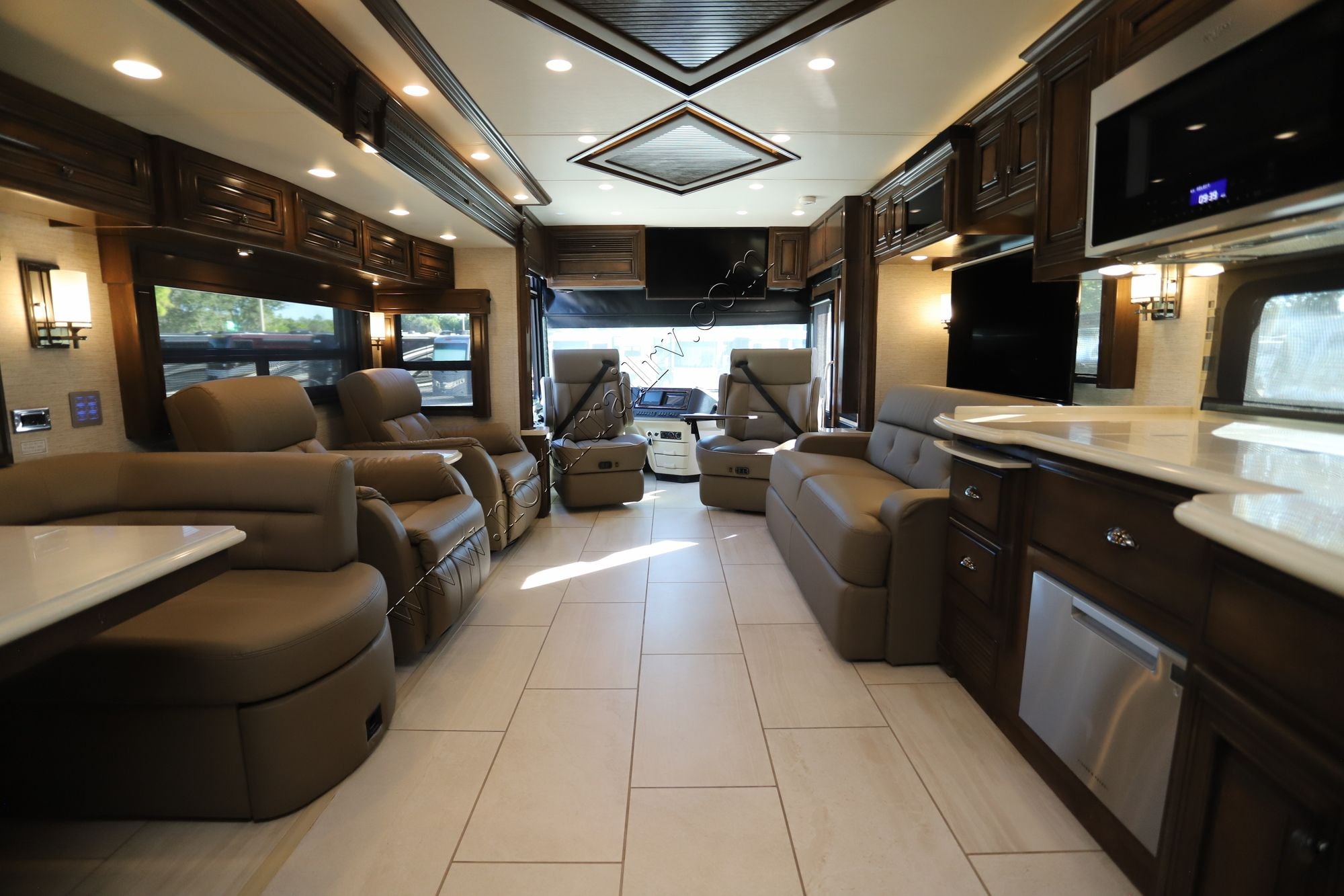 Used 2020 Newmar Dutch Star 4369 Class A  For Sale