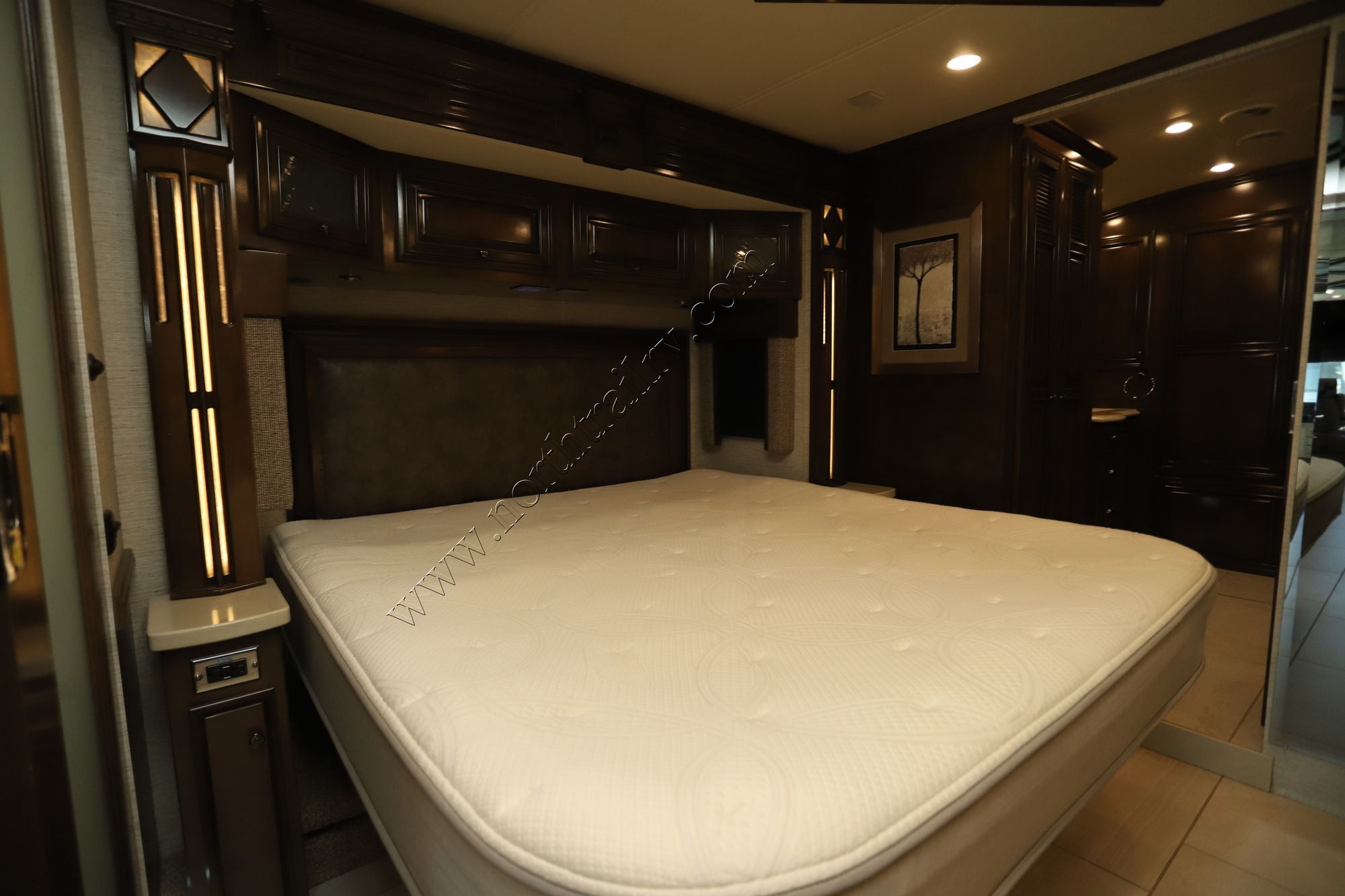 Used 2020 Newmar Dutch Star 4369 Class A  For Sale