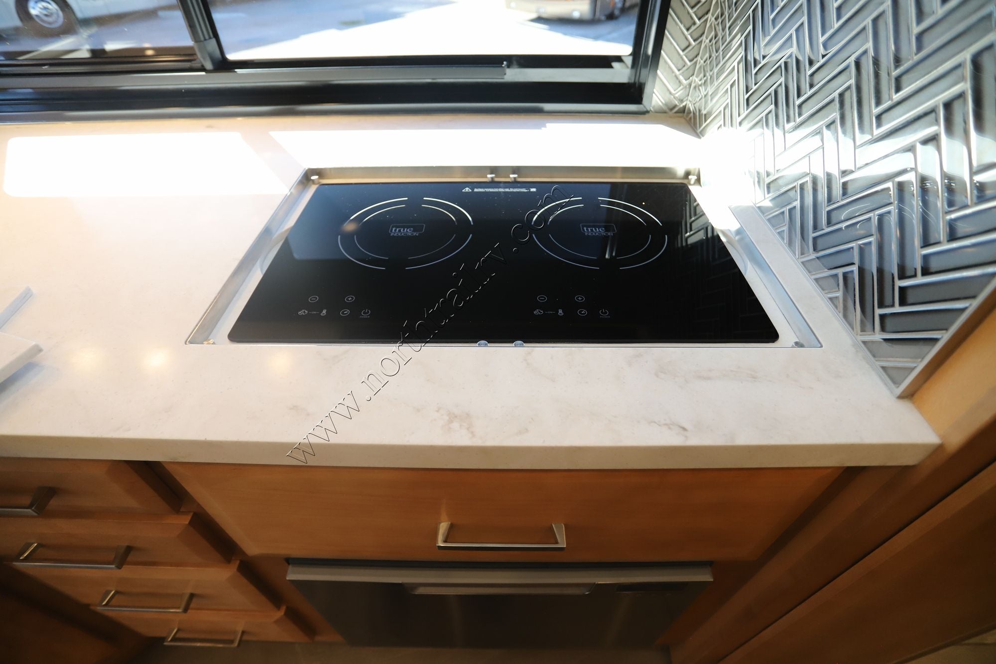 Used 2023 Newmar New Aire 3547 Class A  For Sale