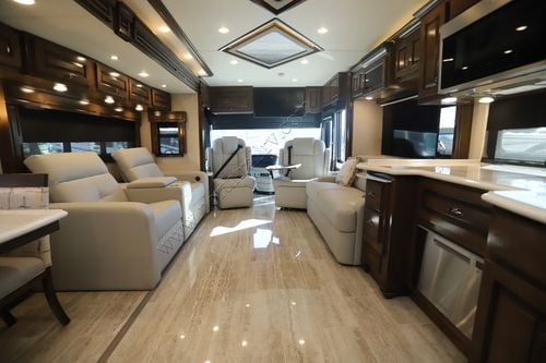 2022 Newmar Dutch Star 4081