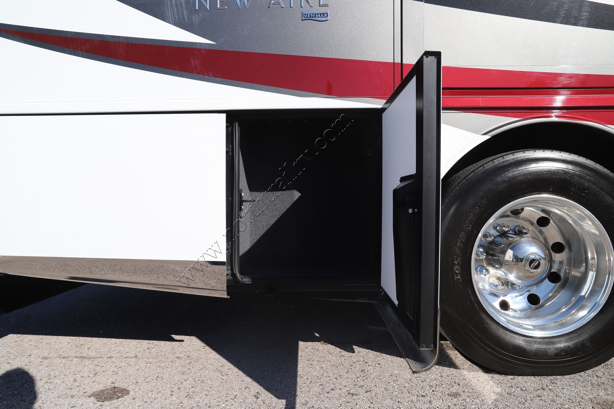 Used 2023 Newmar New Aire 3547 Class A  For Sale