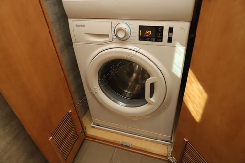 2023 Newmar New Aire 3547 Class A