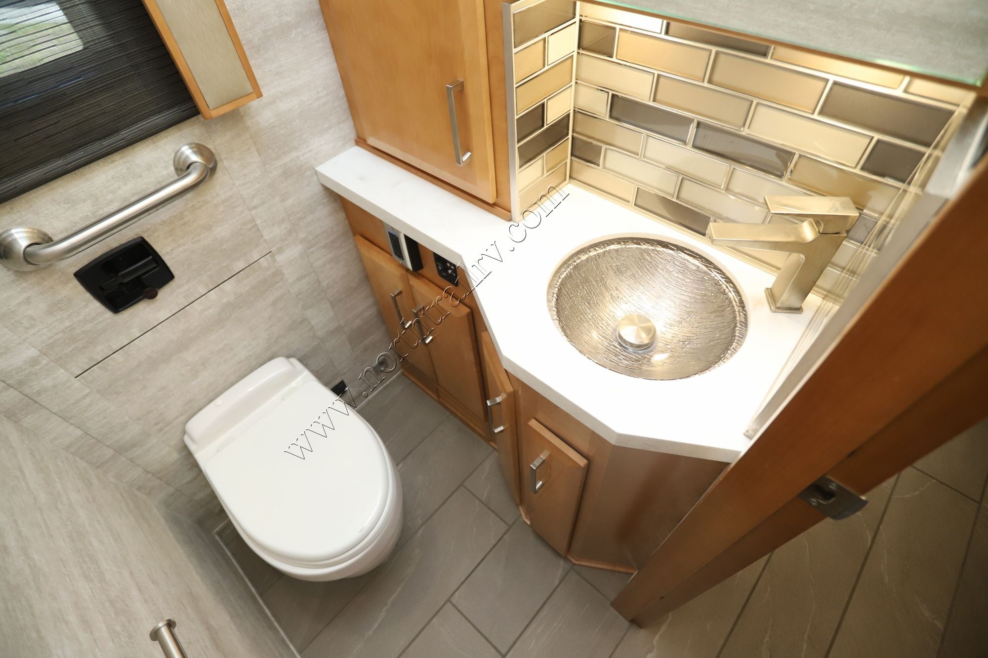 Used 2023 Newmar New Aire 3547 Class A  For Sale