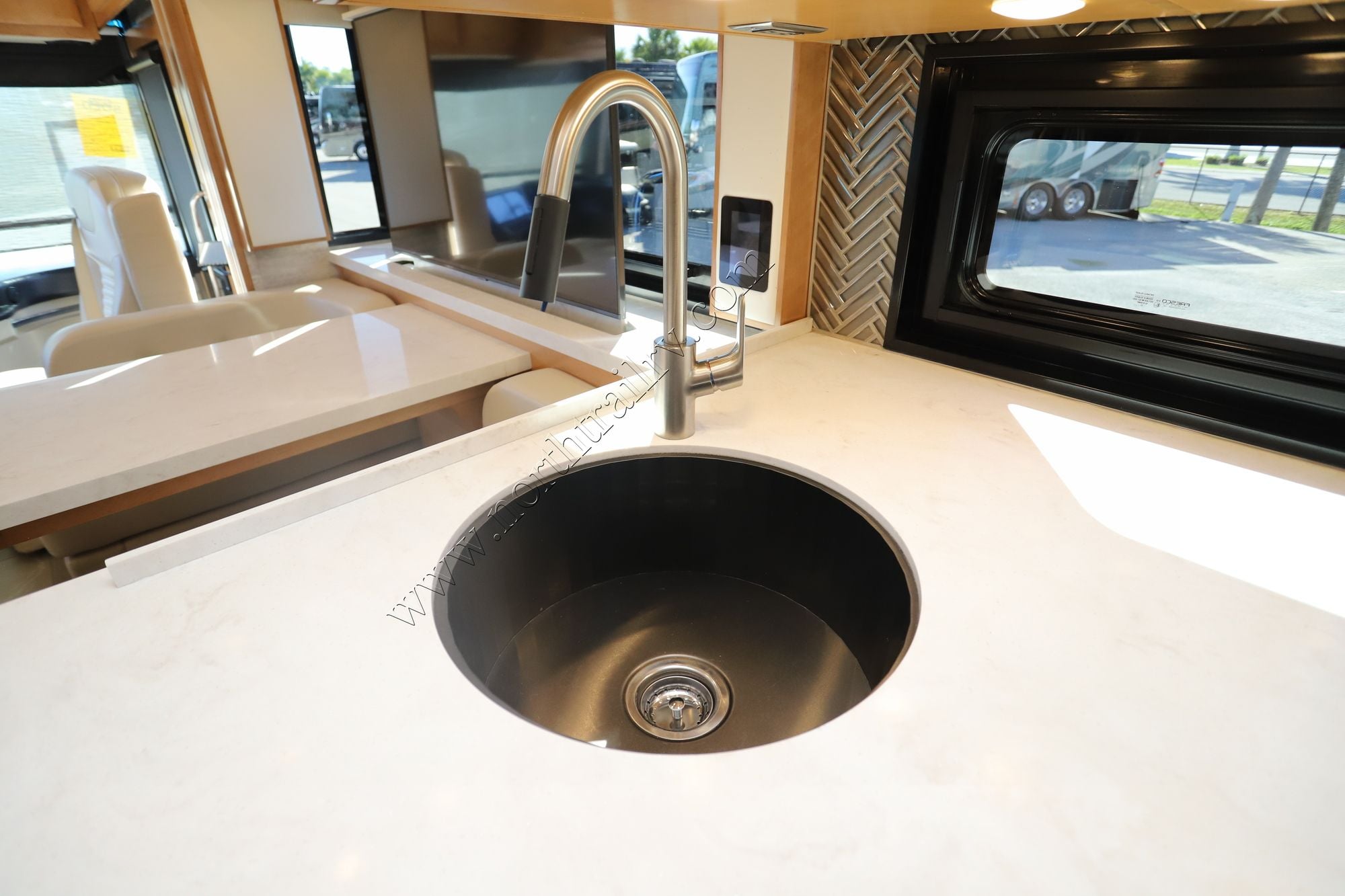 Used 2023 Newmar New Aire 3547 Class A  For Sale