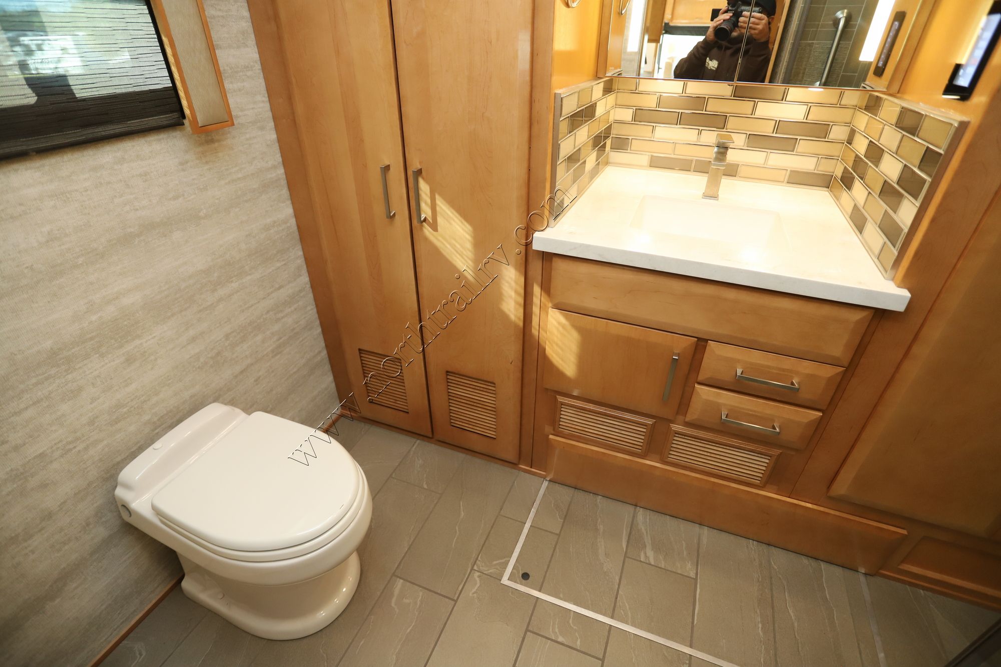 Used 2023 Newmar New Aire 3547 Class A  For Sale