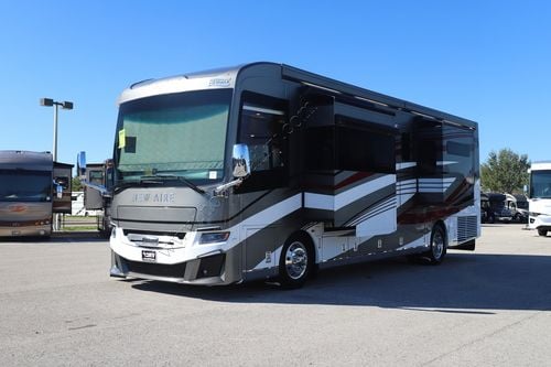 2023 Newmar New Aire 3547 Class A