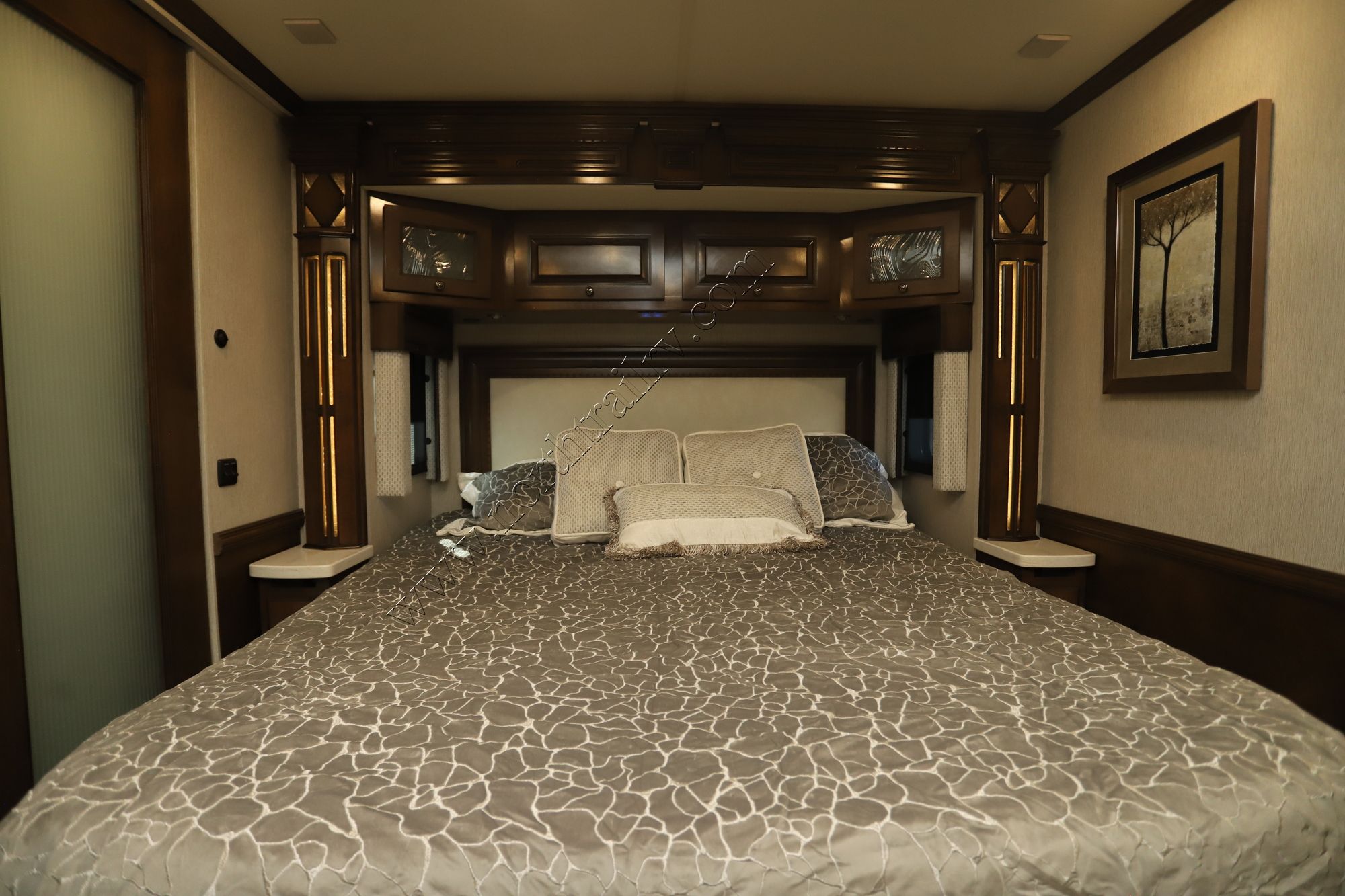 Used 2022 Newmar Dutch Star 4081 Class A  For Sale