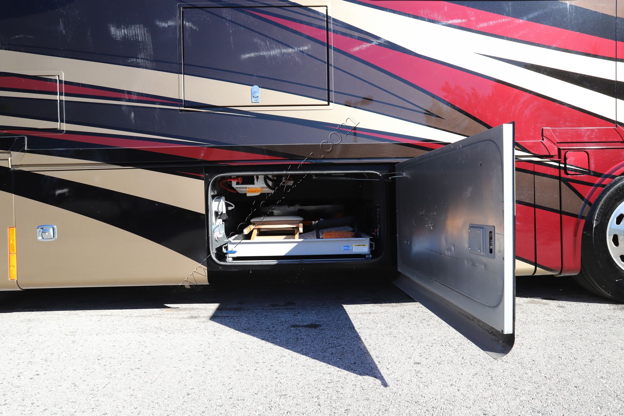 Used 2022 Tiffin Motor Homes Allegro Red 33AA Class A  For Sale