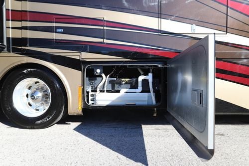 2022 Tiffin Motor Homes Allegro Red 33AA