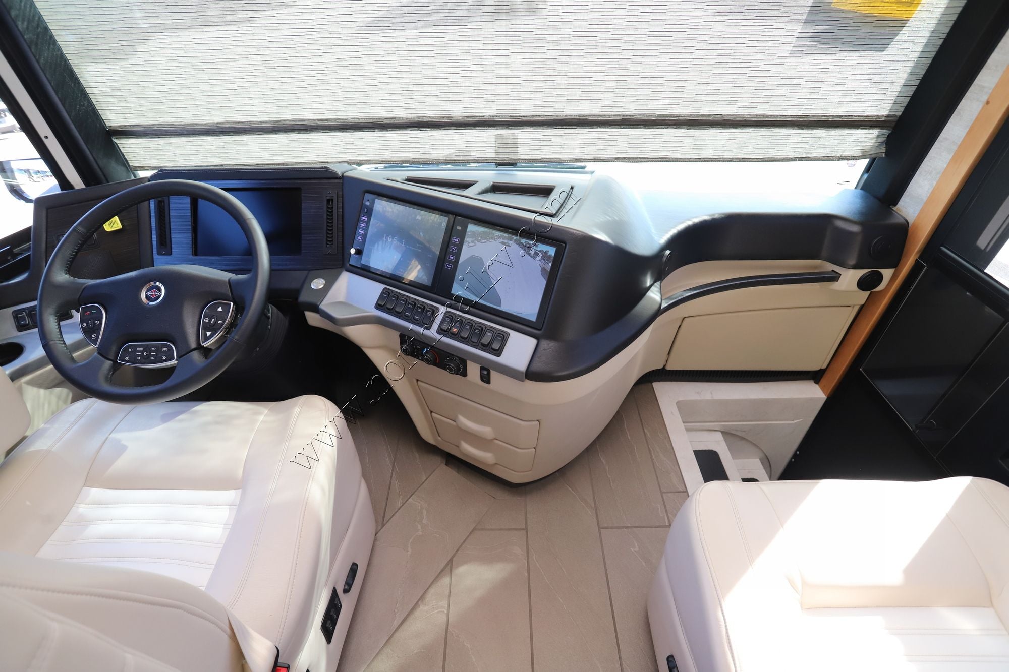 Used 2023 Newmar New Aire 3547 Class A  For Sale