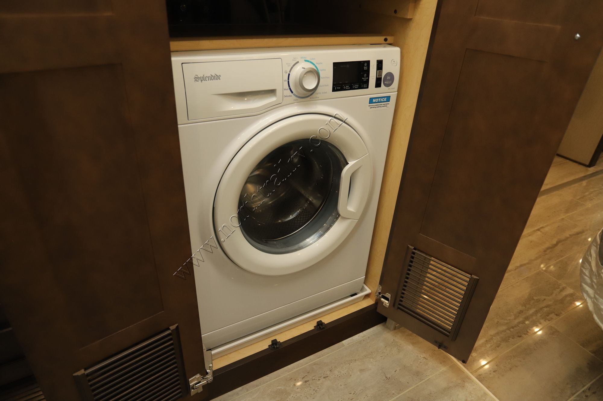 Used 2022 Newmar Dutch Star 4081 Class A  For Sale