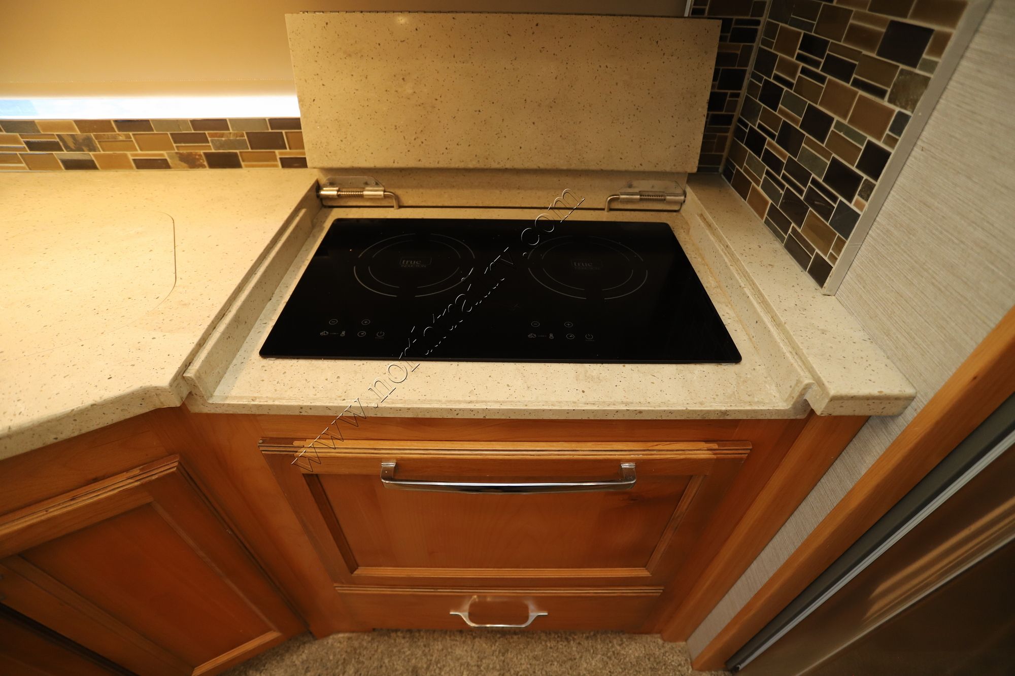 Used 2022 Tiffin Motor Homes Allegro Red 33AA Class A  For Sale