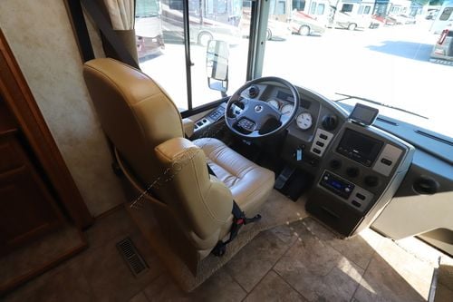 2009 Winnebago Journey 34Y