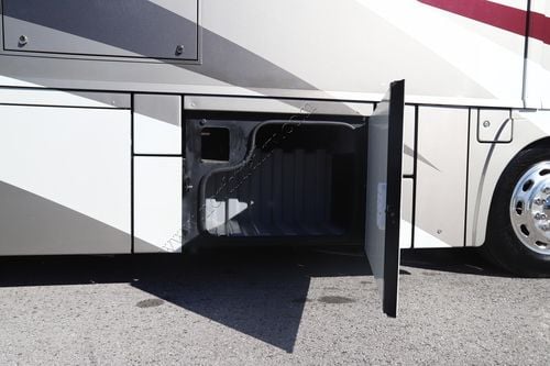 2009 Winnebago Journey 34Y