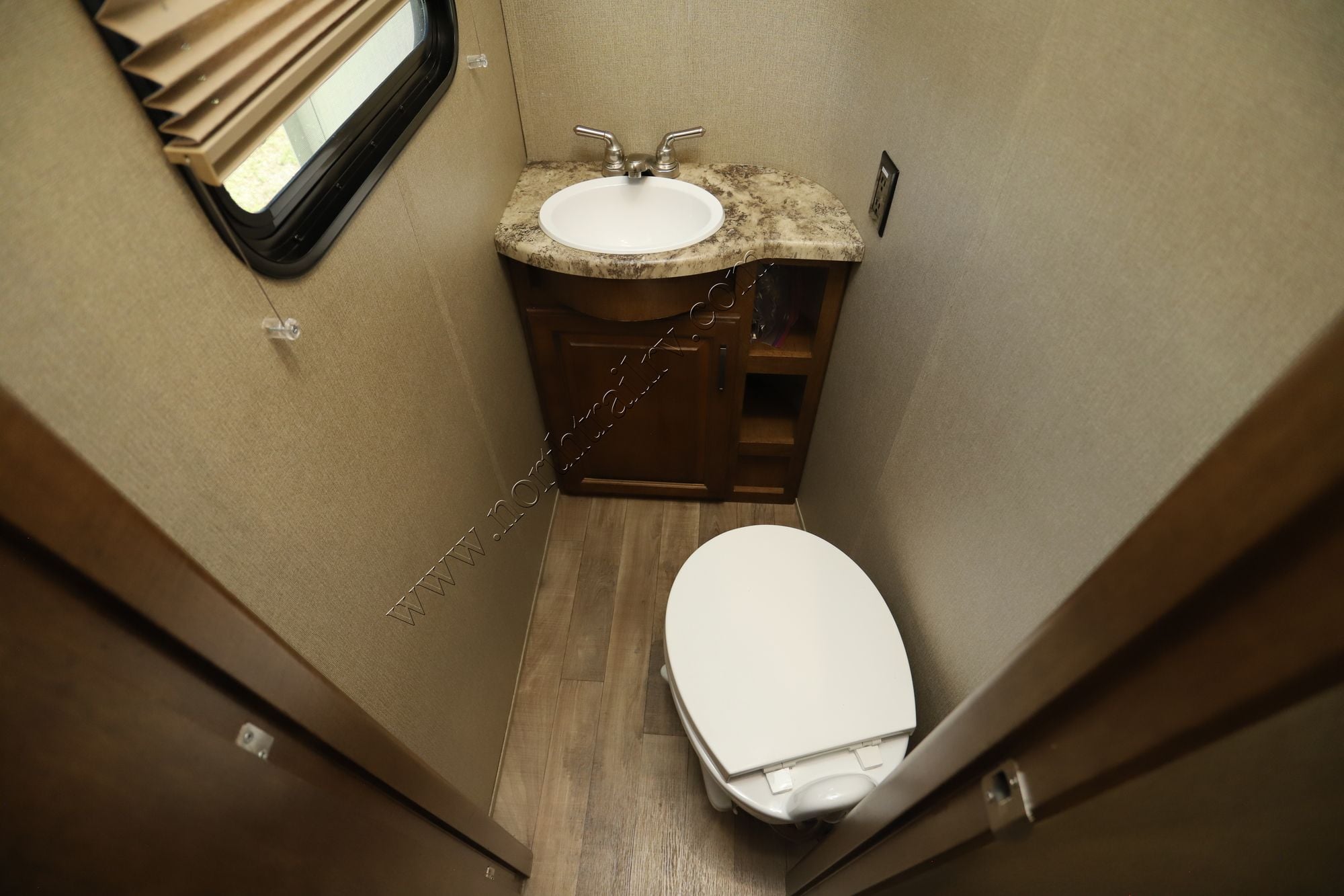 Used 2017 Grand Design Reflection 311BHS Fifth Wheel  For Sale