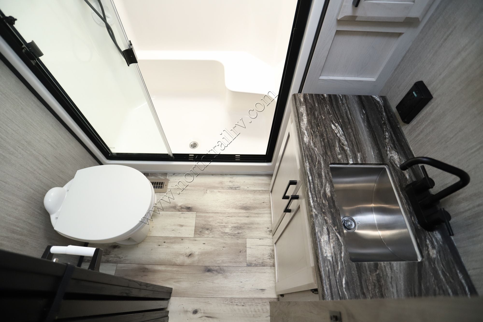 Used 2022 K-Z Durango 301RLT Fifth Wheel  For Sale