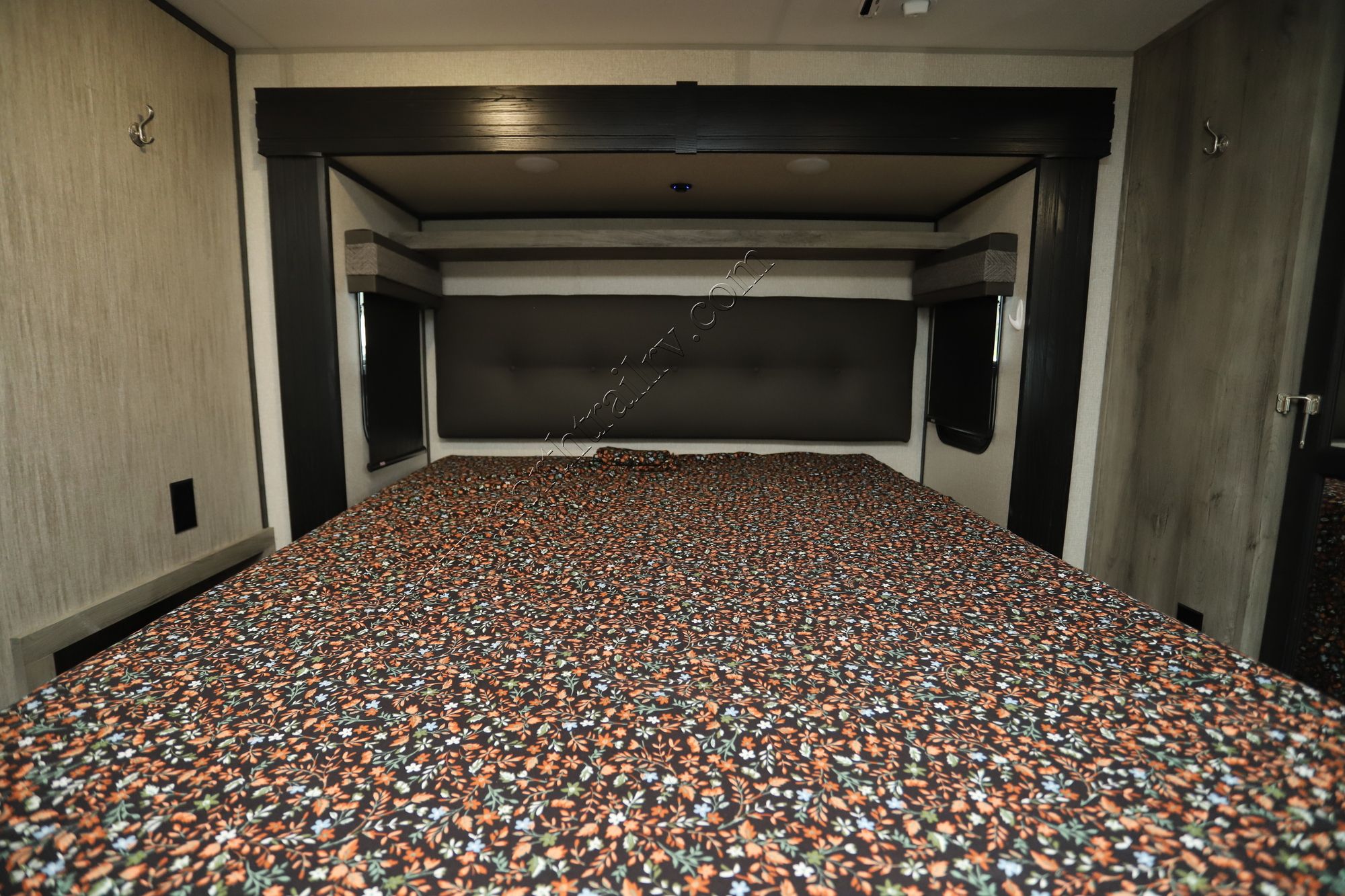 Used 2022 K-Z Durango 301RLT Fifth Wheel  For Sale