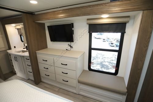 2024 Alliance Paradim 370RB