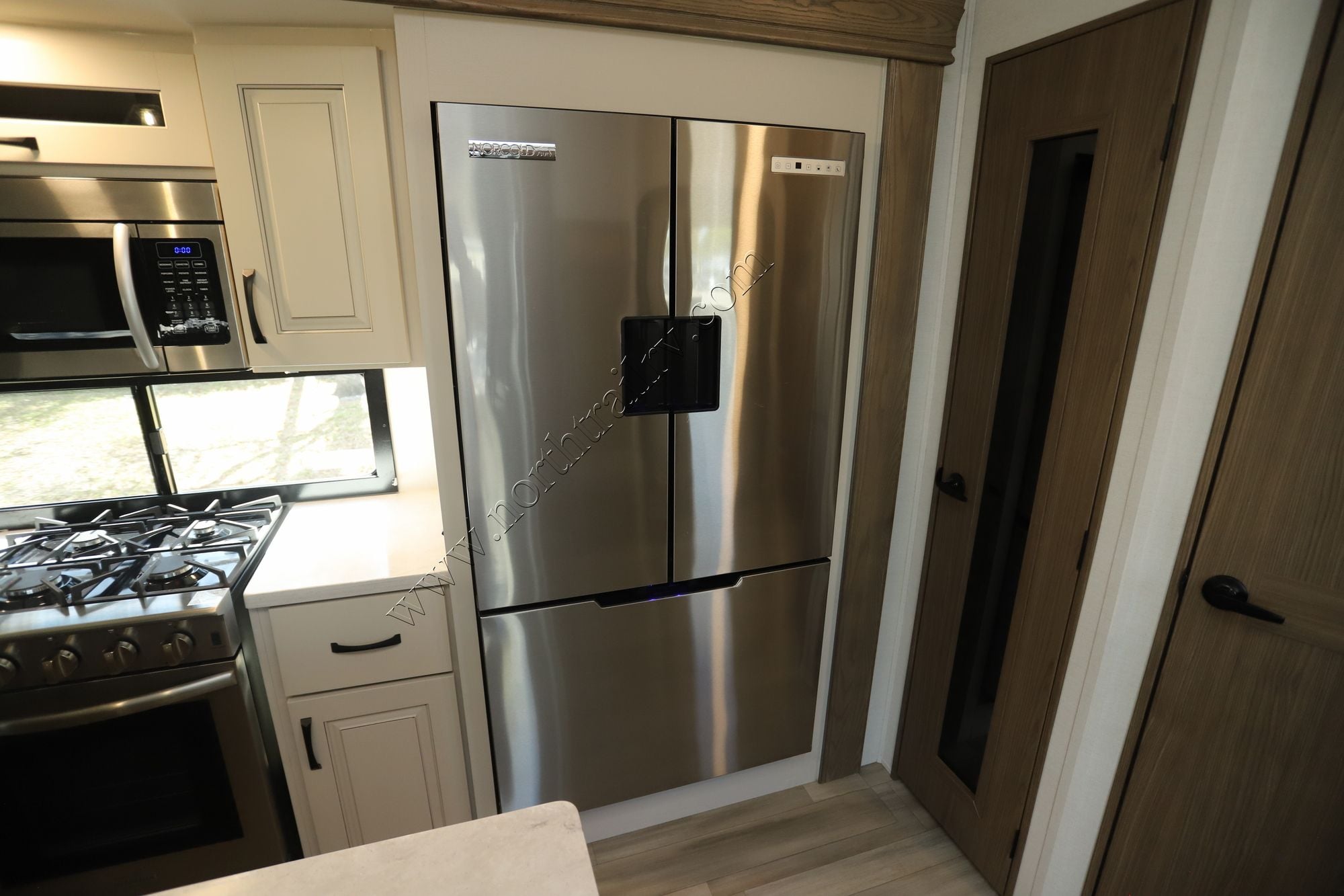 Used 2024 Alliance Paradim 370RB Fifth Wheel  For Sale