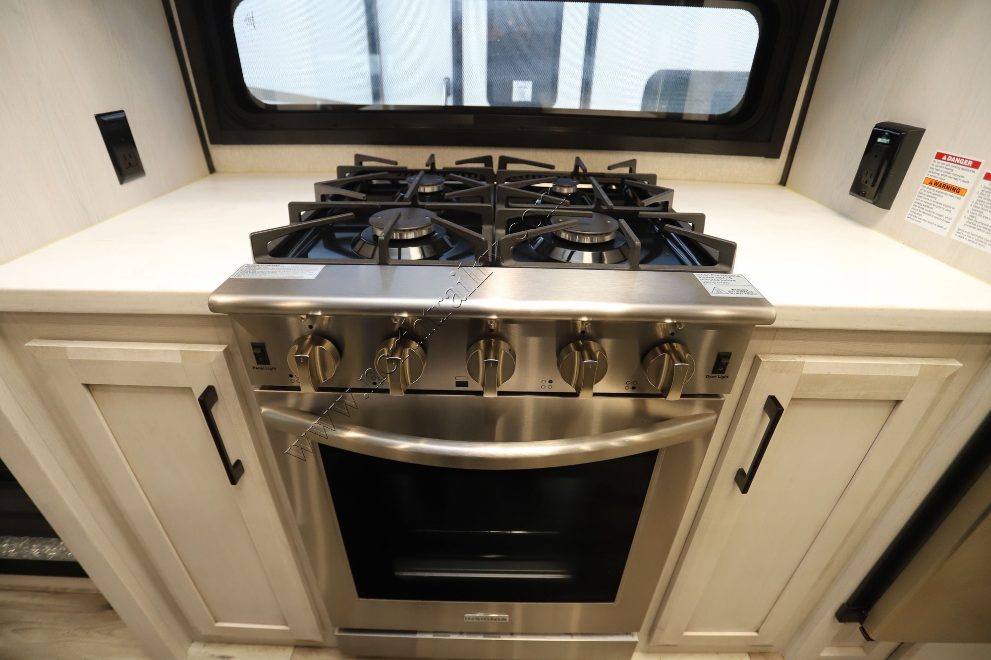 Used 2022 K-Z Durango 301RLT Fifth Wheel  For Sale