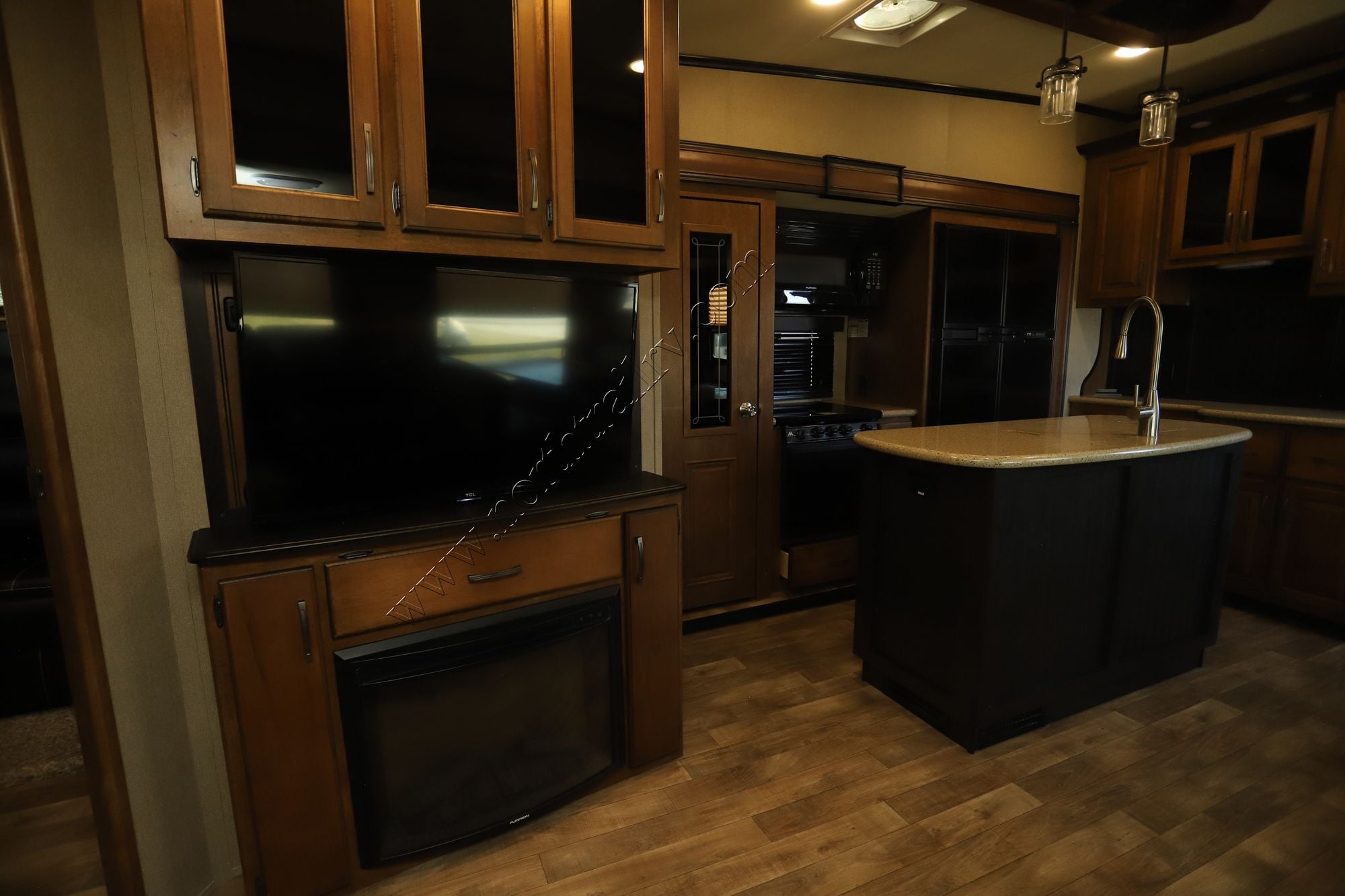 Used 2017 Grand Design Reflection 311BHS Fifth Wheel  For Sale