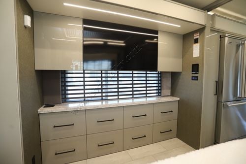 2026 Newmar King Aire 4521