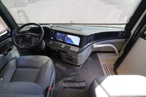 2026 Newmar King Aire 4521