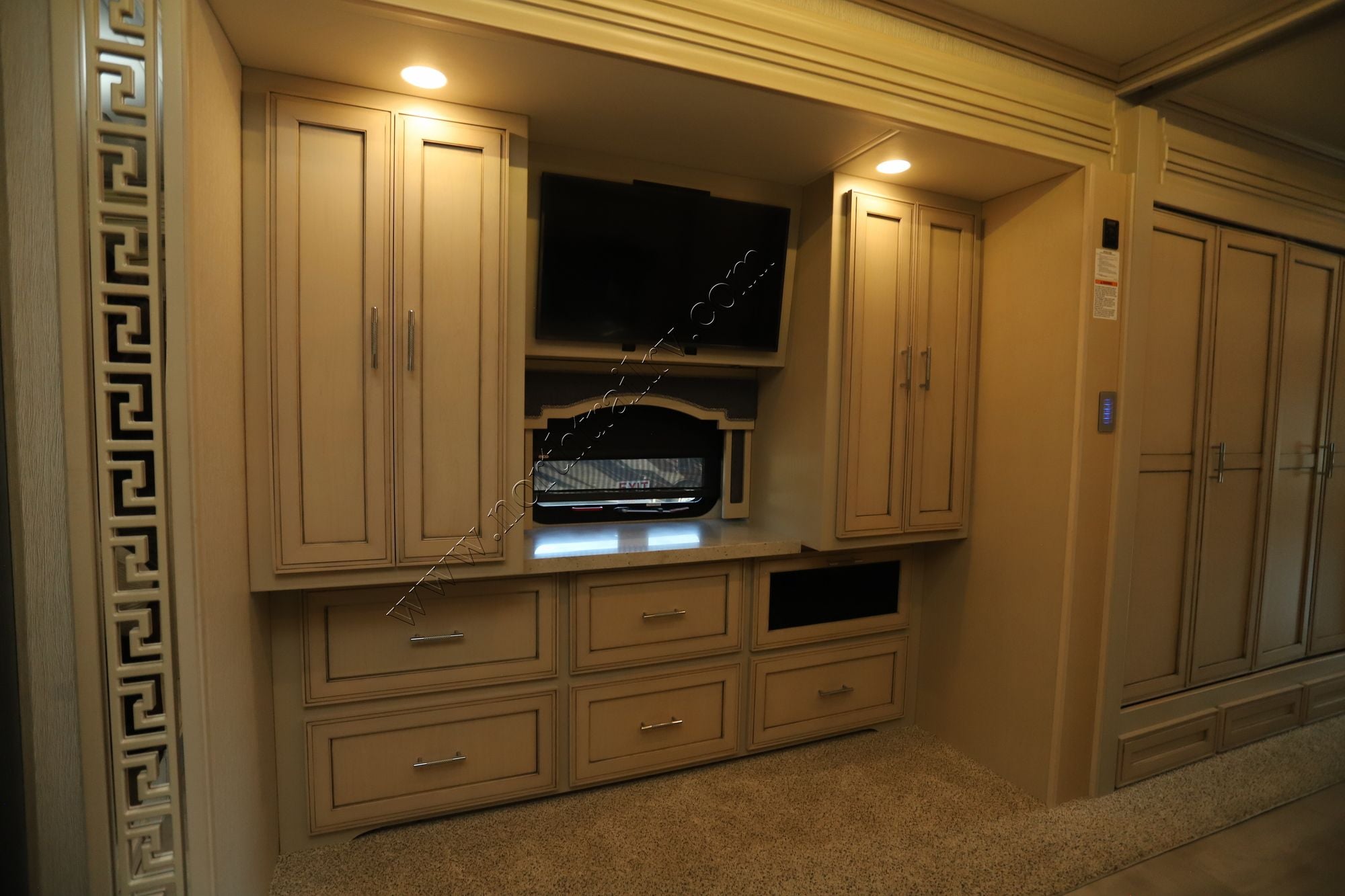 Used 2020 Newmar Ventana 4326 Class A  For Sale