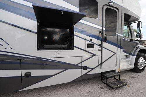 2023 Renegade Rv Valencia 36SB