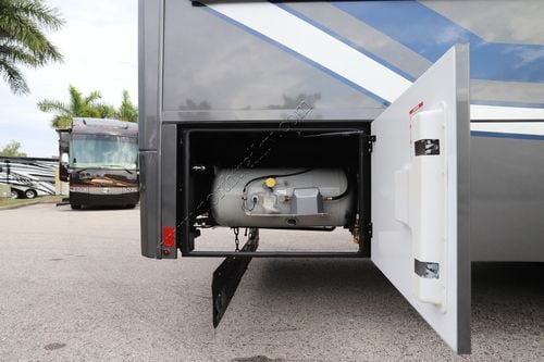 2023 Renegade Rv Valencia 36SB