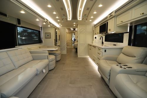 2026 Tiffin Motor Homes Allegro Bus 40IP