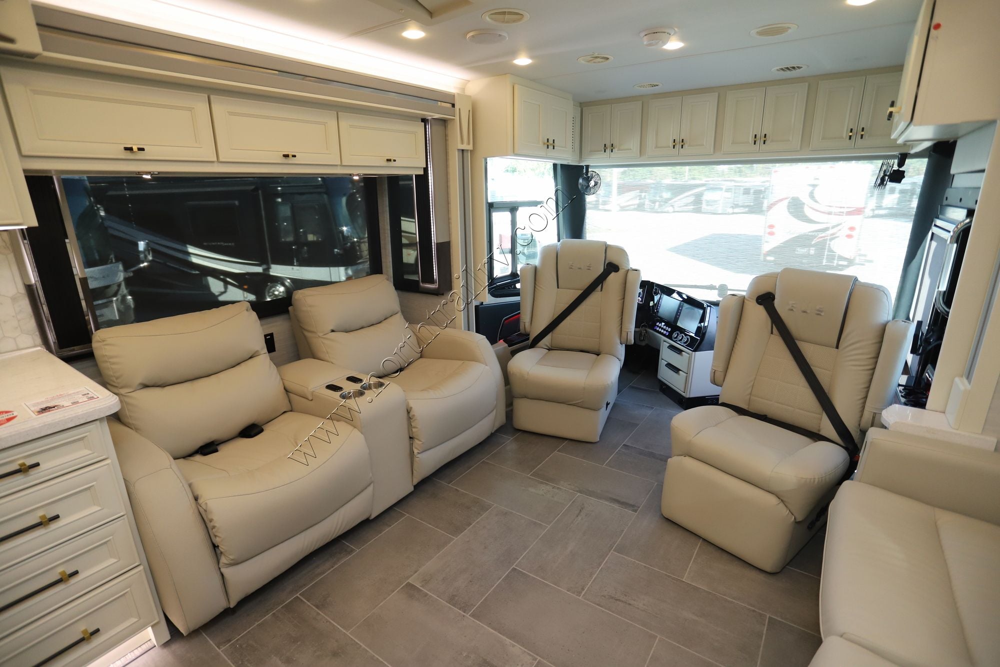 New 2026 Tiffin Motor Homes Allegro Bus 40IP Class A  For Sale