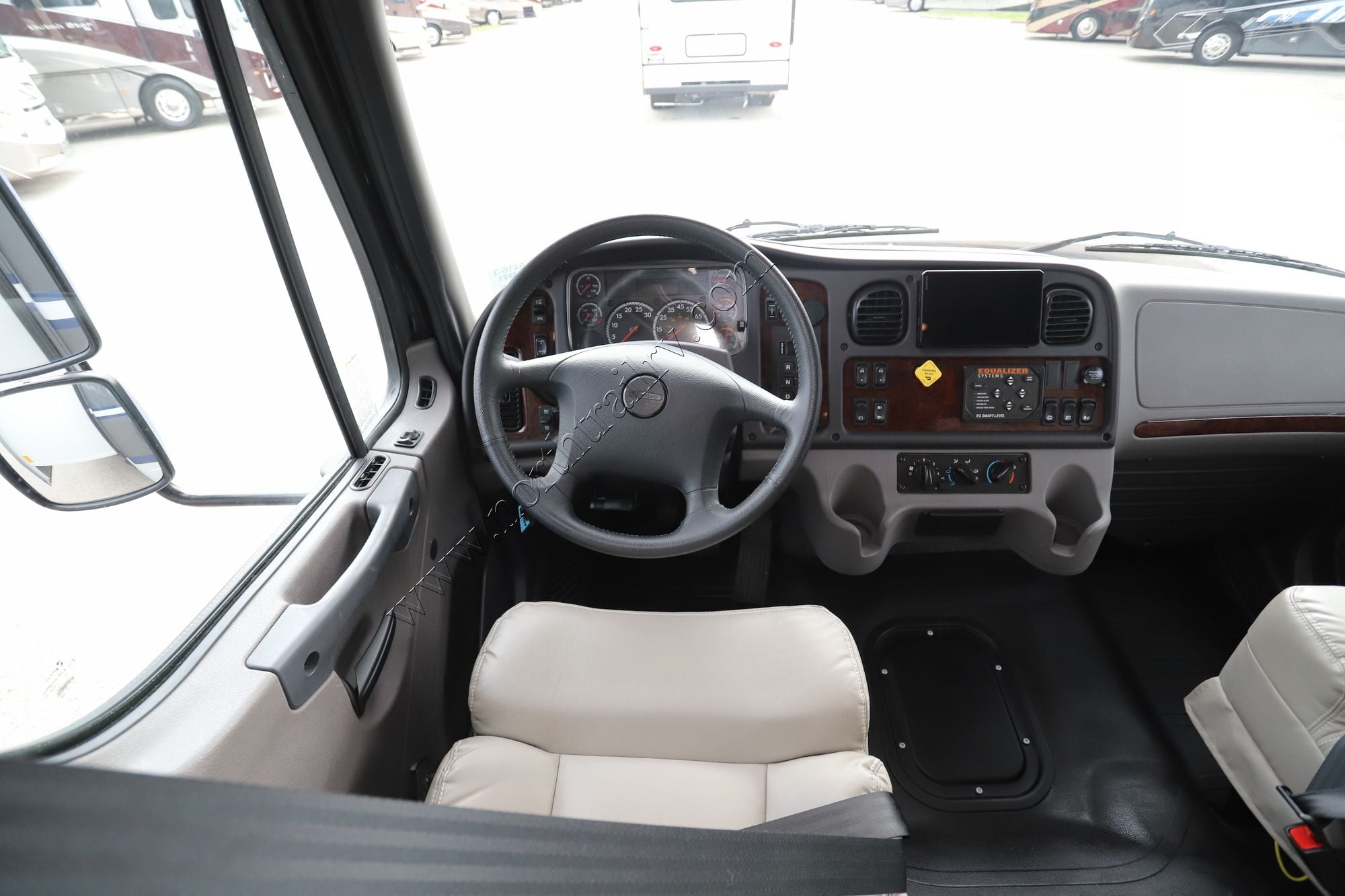 Used 2023 Renegade Rv Valencia 36SB Super C  For Sale