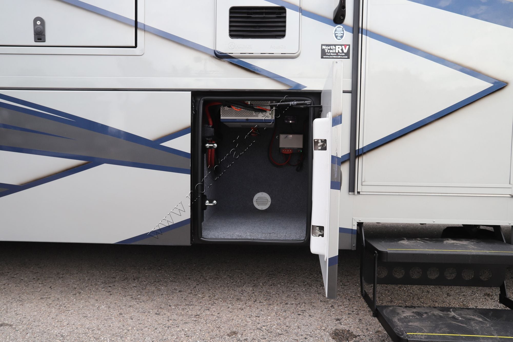 Used 2023 Renegade Rv Valencia 36SB Super C  For Sale