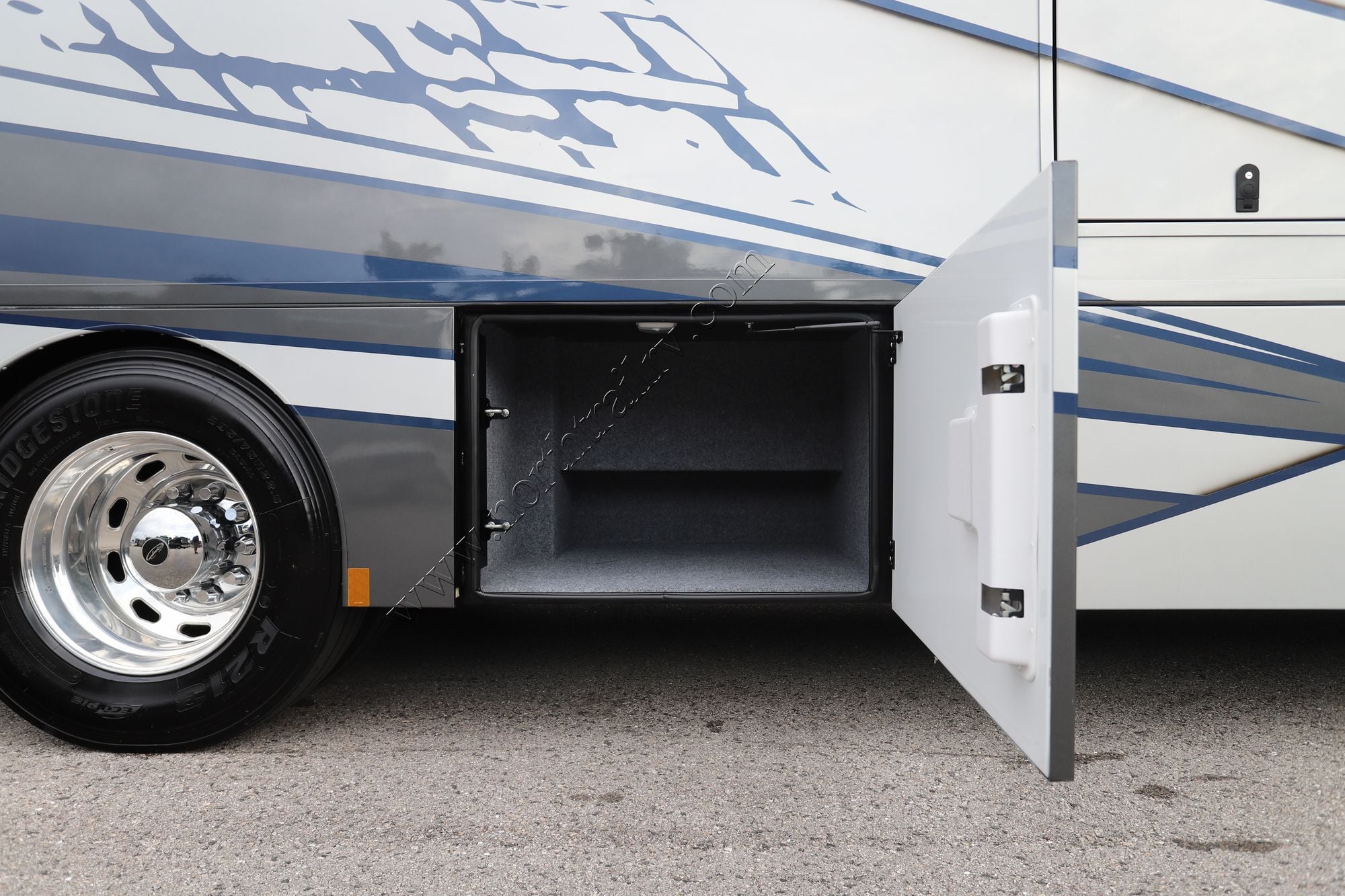 Used 2023 Renegade Rv Valencia 36SB Super C  For Sale