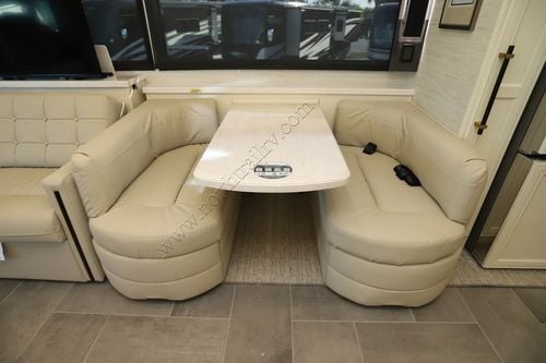 2026 Tiffin Motor Homes Allegro Bus 40IP