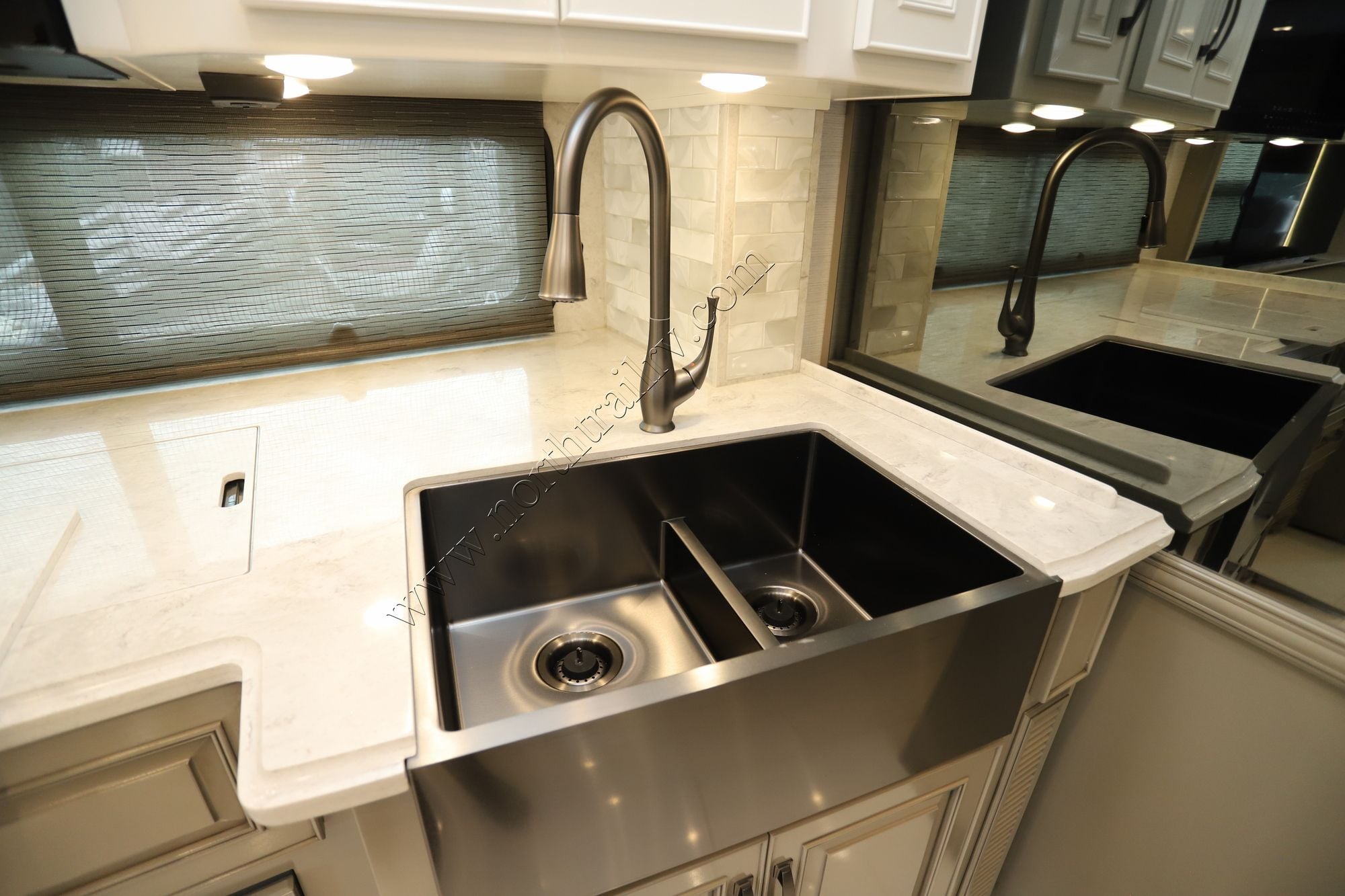 New 2026 Newmar Dutch Star 4369 Class A  For Sale