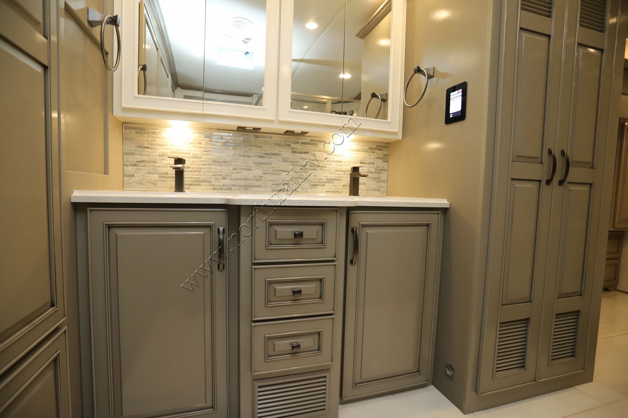 New 2026 Newmar Dutch Star 4369 Class A  For Sale