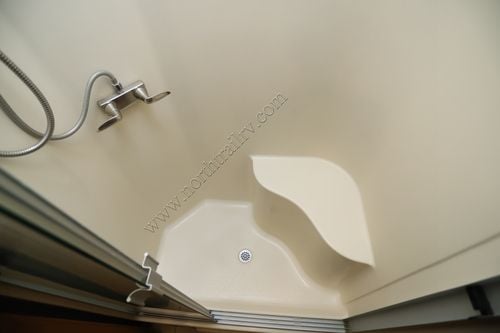 2017 Tiffin Motor Homes Allegro Red 37PA