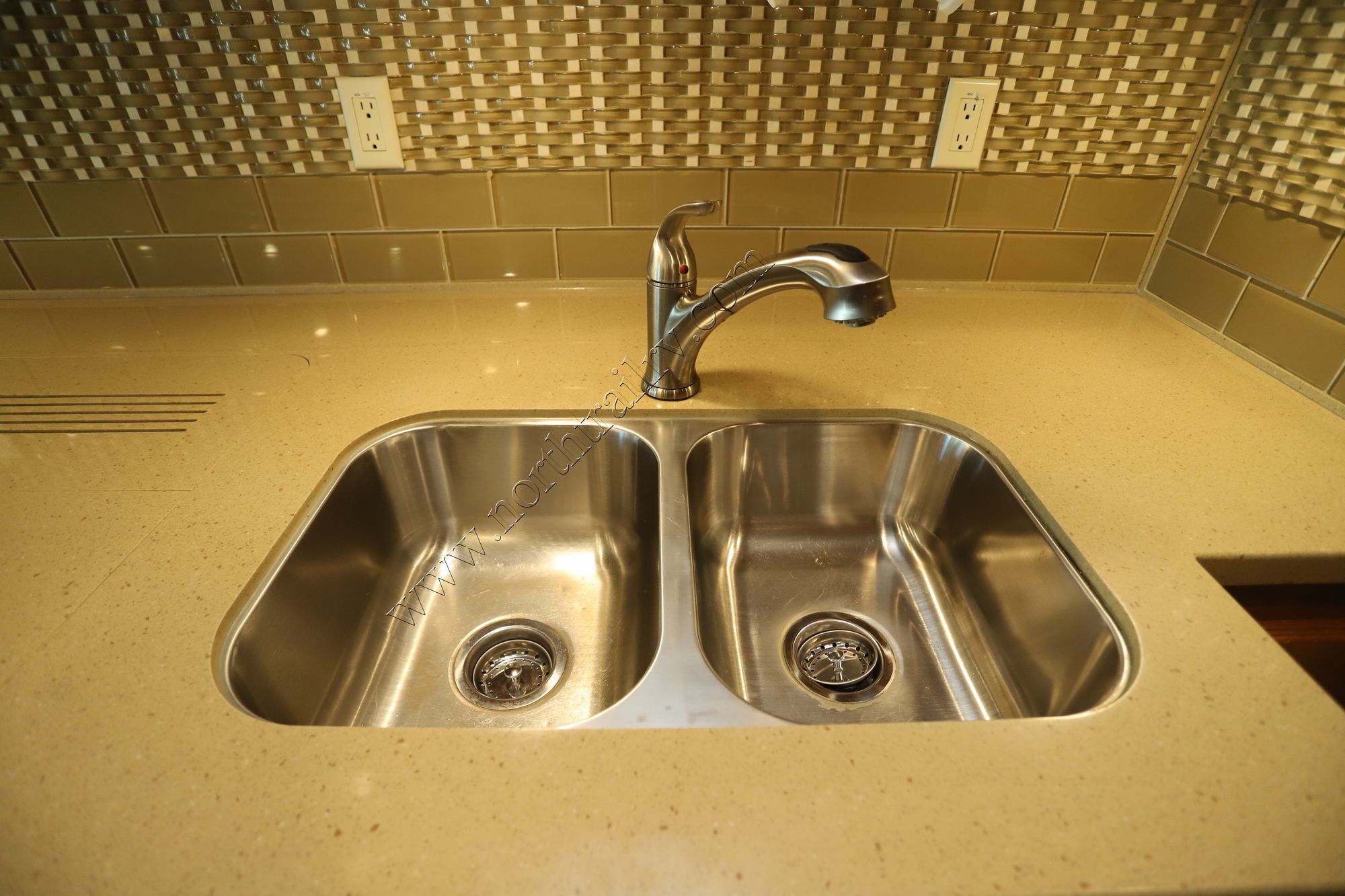 Used 2017 Tiffin Motor Homes Allegro Red 37PA Class A  For Sale