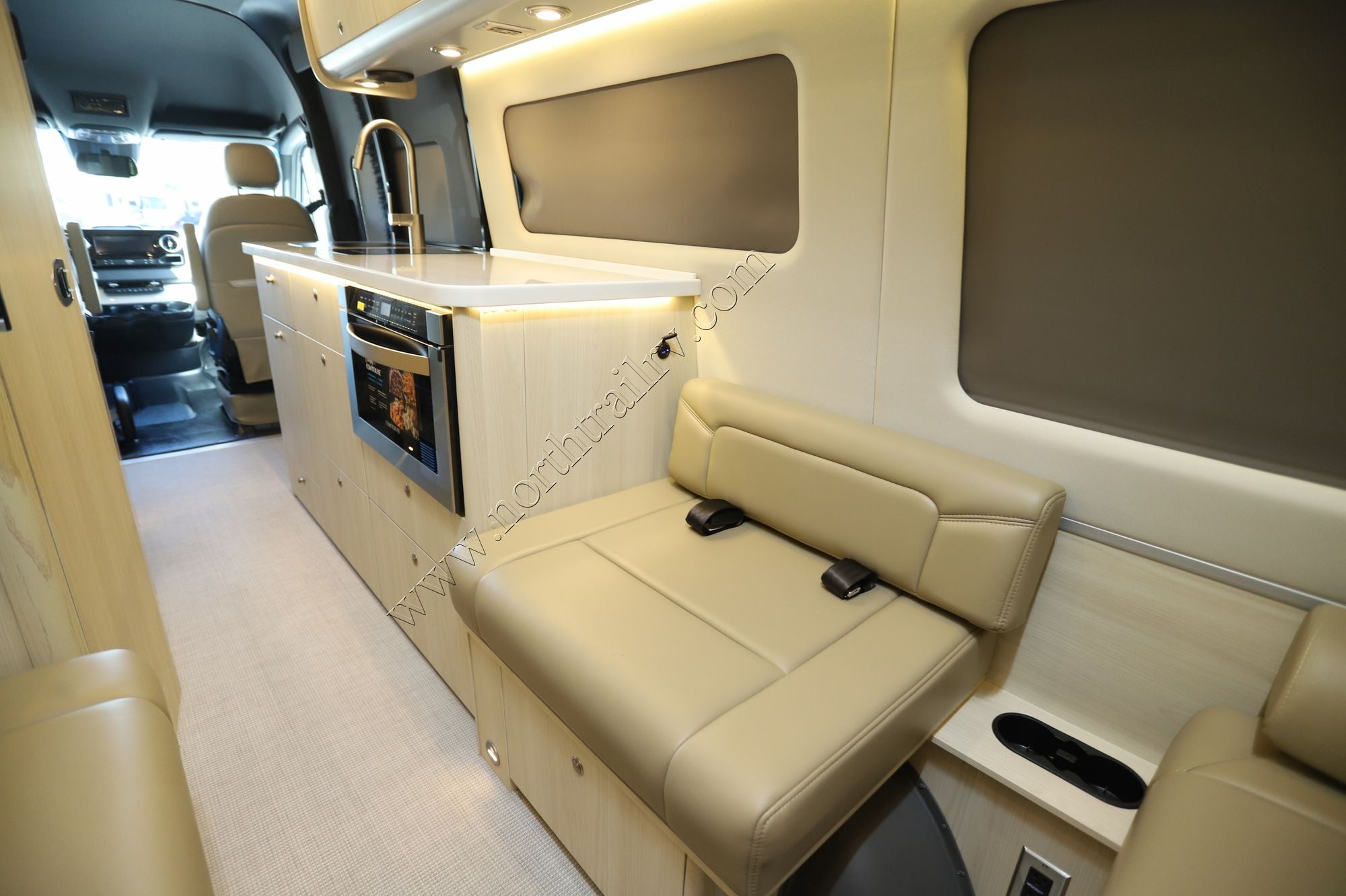 2026 Airstream Interstate Grand Tour AP Class B New  For Sale