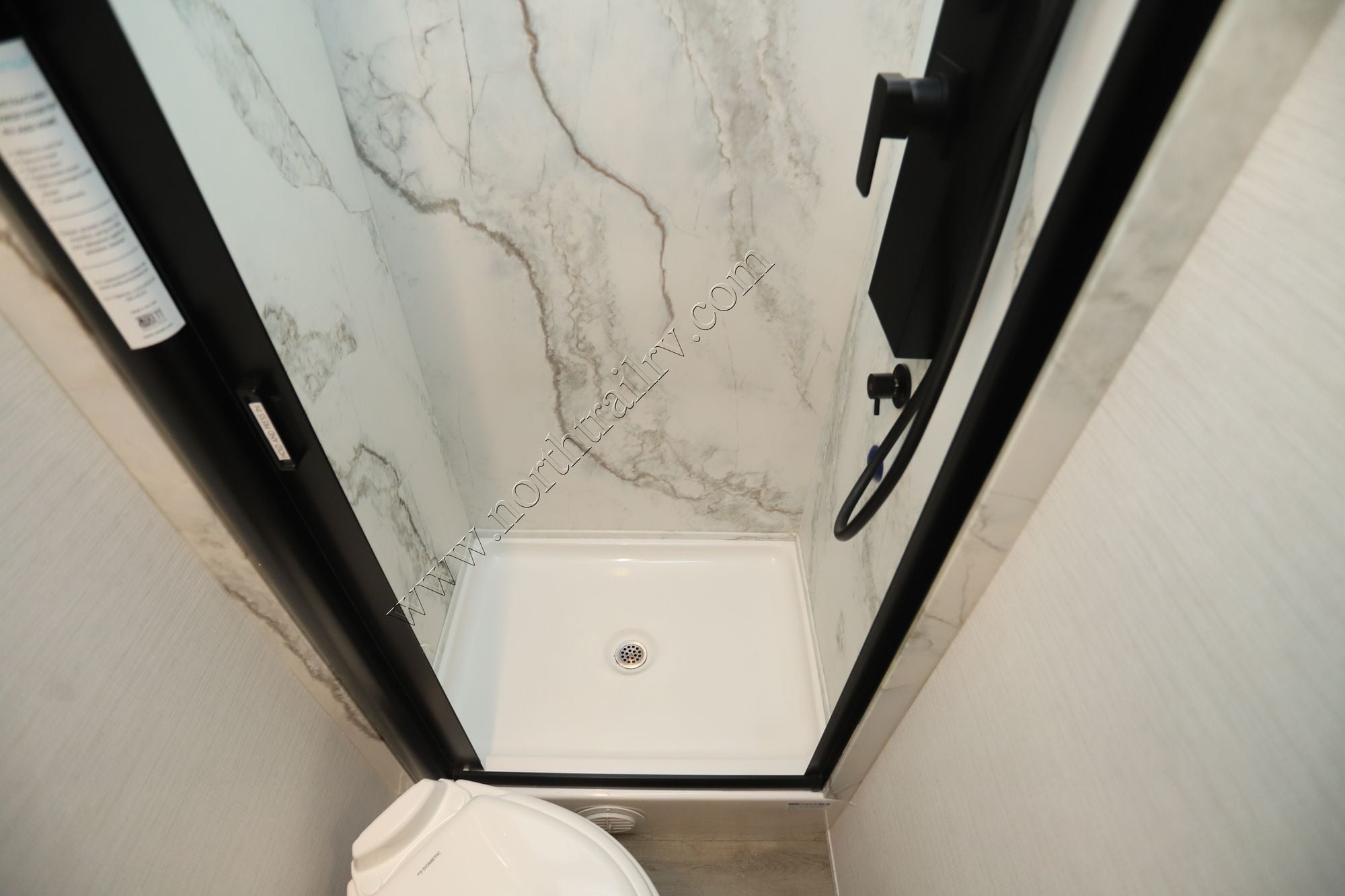 New 2026 Newmar Freedom Aire 2515 Class C  For Sale