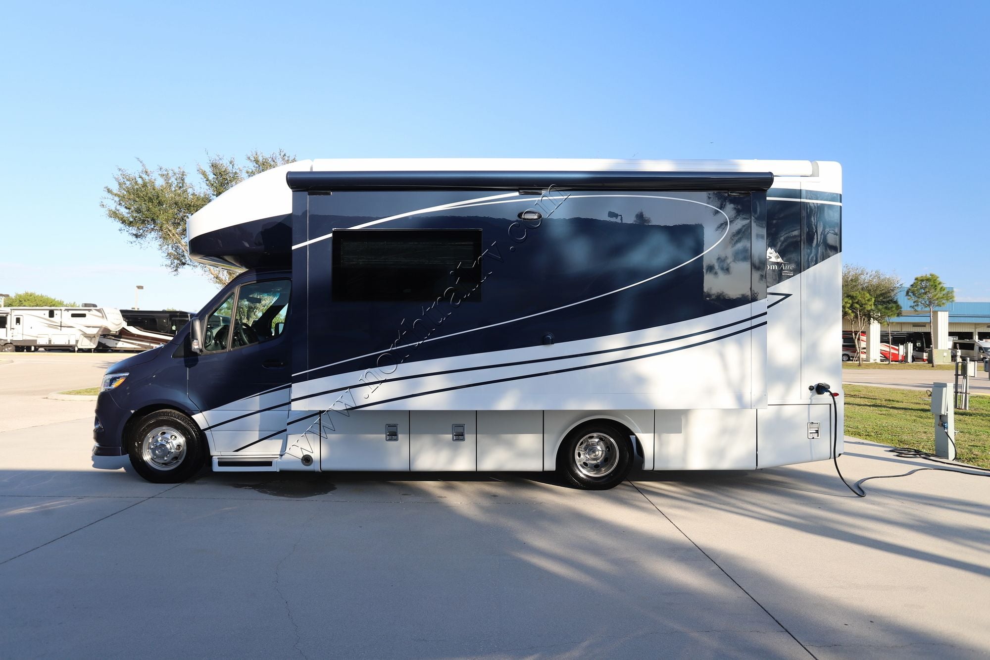 New 2026 Newmar Freedom Aire 2515 Class C  For Sale